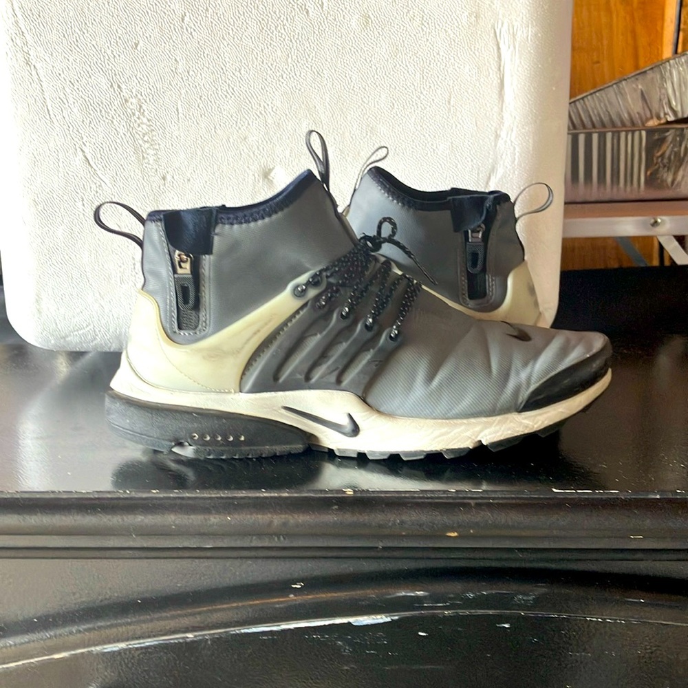 Nike Prestos